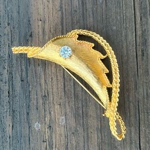 Vintage Mamselle Brooch